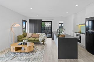 Stylish 2 Bedroom Near Garden City and Sunnybank Food Hub - 0