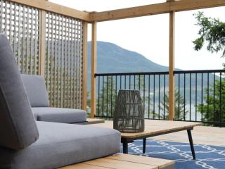 Howe Sound View - 0