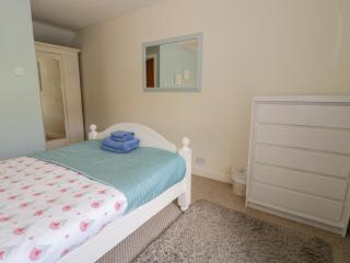 Ysgoldy - 2