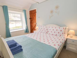 Ysgoldy - 1