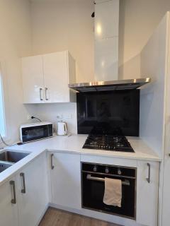 Cozy & Private 2-Bedroom Retreat Home - 3