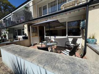 2 Bedroom - Seaside Apartment - 5