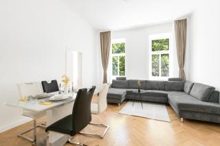 Altbau-Juwel Wien Geräumig & modern 2 Min zur U-Bahn - Vienna - 5