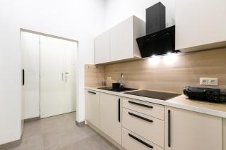 Altbau-Juwel Wien Geräumig & modern 2 Min zur U-Bahn - Vienna - 1