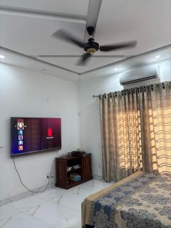 2BHK Modern House in Faisalabad - 7