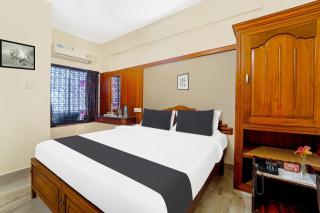 Super Hotel O Broadway Ernakulam - 5