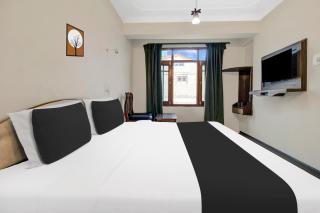Super Townhouse Rajbagh Formerly Hotel Modern - 4