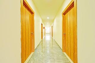 Super Townhouse Oak Kompally - 5