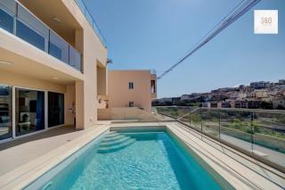 Super large Swieqi home with Amazing Private Pool - 0