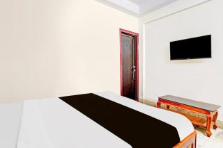 OYO Hotel O Besant Road - 7