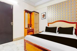 OYO Hotel O Besant Road - 4