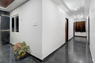 Super OYO Collection O Mini Bypass Nellore Road Formerly AMR Guest Inn - 3