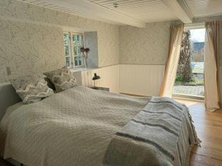 Charming House With Heated Pool Near Møns Klint - 8