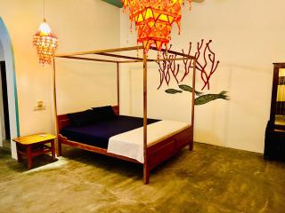 Paradise Bay Hotel - 8