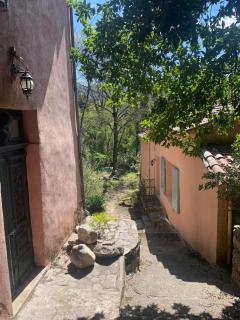 La Forge Rose - Riverside Apartment with Terrace at Foot of Gorges - 3
