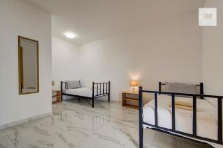 5 Bedroom Home with Terrace near St Julians in Swieqi - 1