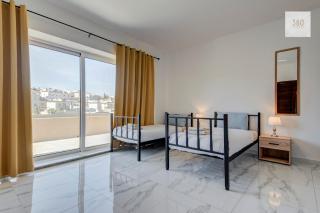 5 Bedroom Home with Terrace near St Julians in Swieqi - 5