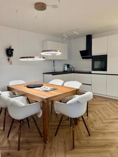 Todtie-Lounge mit Balkon und Bergblick in Todtnauberg – Mein SWH - 6