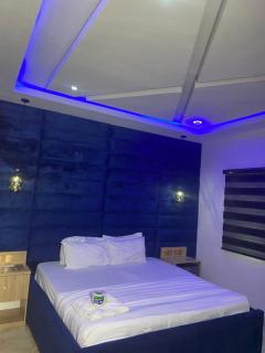 Havana Hotel and Suites - 7