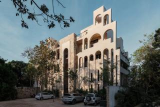 Luxury 4 Bedroom Villa with Private Rooftop Pool - 8