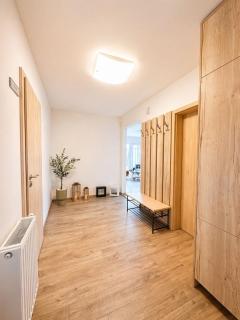 Luxury Villa with Glass Veranda & Garden Karlovy Vary - 2
