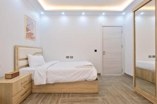 The Stone Khan Luxe Garden Suite Pool Access -Some unit with pool - 1
