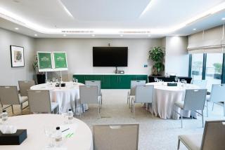 Holiday Inn Riyadh The Business District by IHG - 4