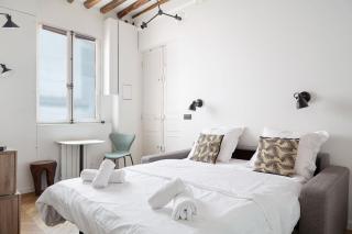 TheBlueStay 347 - Charming Studio in Paris 8 - 1