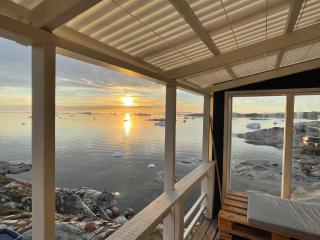 Ilulissat Guesthouse - Blue House - 4
