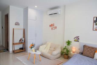 AH Home Apartments Vinhomes Grand Park - 2