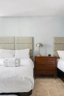 Double Queen Suite 2nd Floor Downtown Savannah - 3