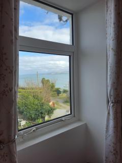 Coastal cottage in seaside village - Pass the Keys - 8
