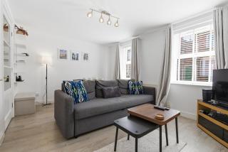 Central York Apartment with Free Parking WiFi - Pass the Keys - 0