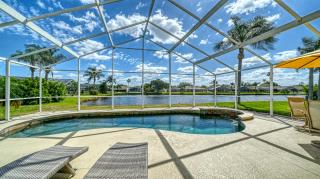 Huge Pool, Near Beaches, IMG, UTC, Great Clubhouse - 2
