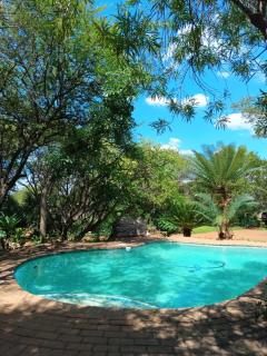 Leopard Lagoon 41 Holiday Home Dinokeng Big 5 - 0