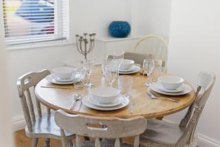 Ravens Nest · Victorian Terrace Close to York Cntr free parking - Pass the Keys - 8