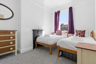 Ravens Nest · Victorian Terrace Close to York Cntr free parking - Pass the Keys - 6