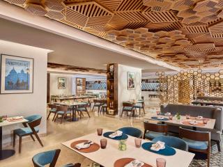 Novotel Mumbai International Airport - 9