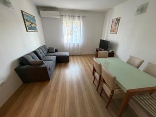 Apartment Leatoni - 8