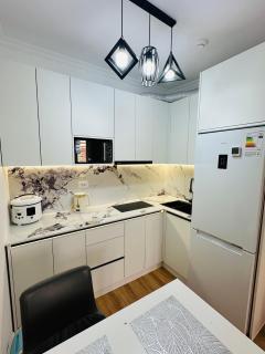 Cozy 1BR Apartment Fully Equipped - 1