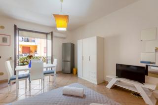 GuestHost - De Blasi House - 4