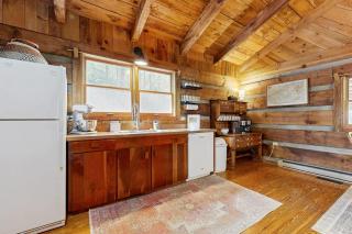 Gold Creek Cabin - Black Mountain - 1