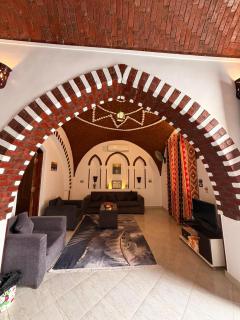 Oriental house - 7