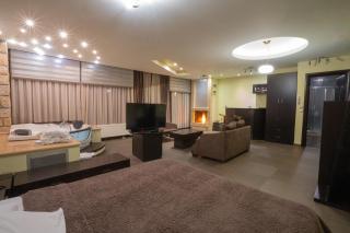 Nymfes Hotel - 8