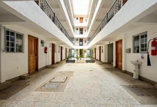 Miriam Inn, Chaka - 7