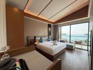 Anthiya Seaview Villa Hotel Phuket - 8