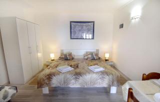 Cozy beachside retreat - 8