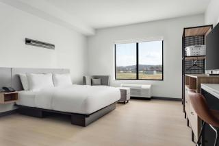 StudioRes by Marriott Louisville East - 5