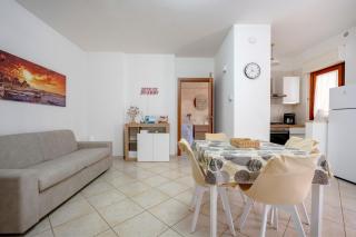 Levante Eight Sea View Apartment - 1