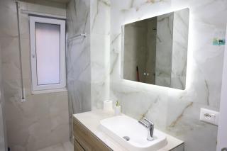 Urban Comfort Apartment - 3